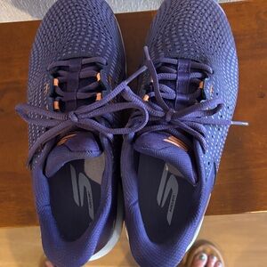 Skechers Violet Pickleball Sneakers